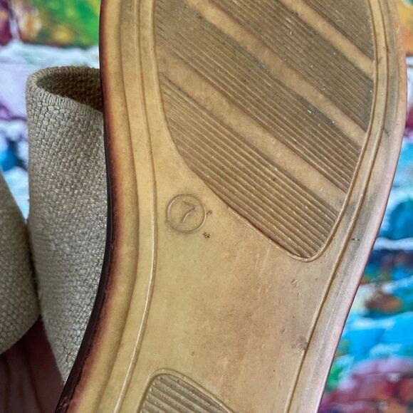 Callisto of California Leather Stretch Sandals Flip Flops Size 7 - Picture 10 of 10